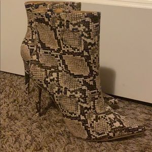 Snake boots